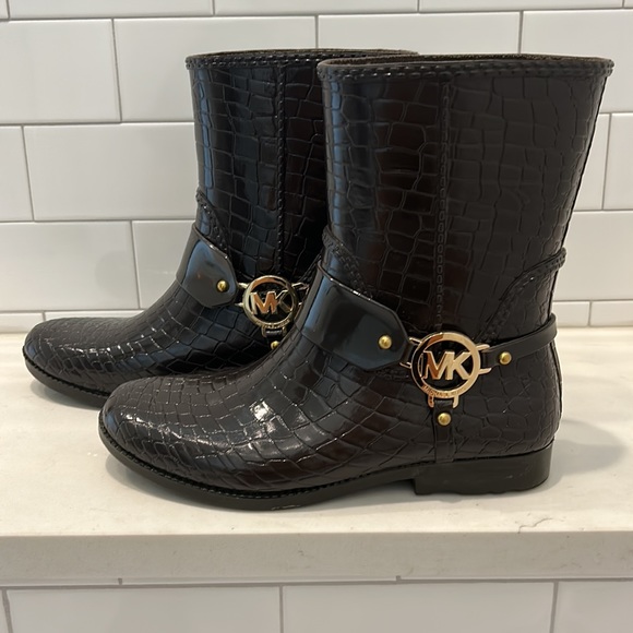 Michael Kors rain boots - Picture 3 of 5